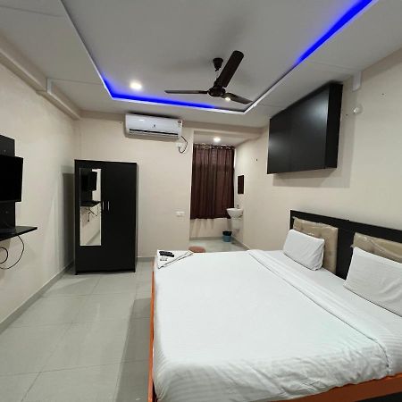 فندق شمس أبادفي  5 Star Grand المظهر الخارجي الصورة