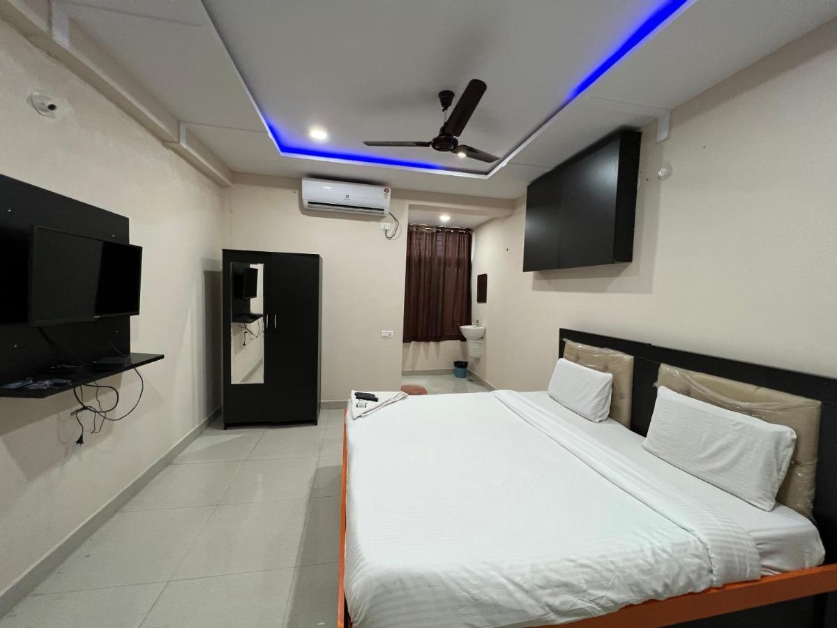 فندق شمس أبادفي  5 Star Grand المظهر الخارجي الصورة