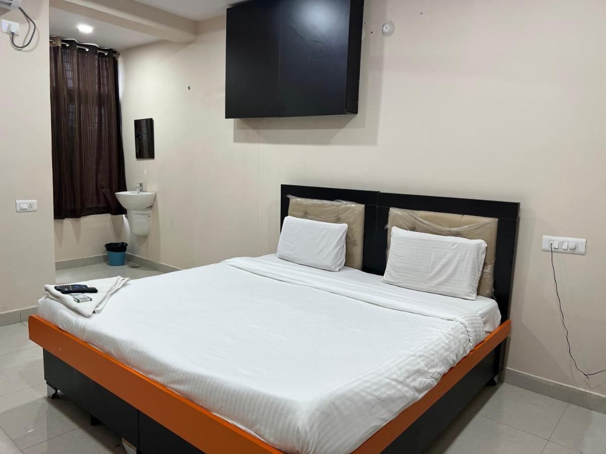 فندق شمس أبادفي  5 Star Grand المظهر الخارجي الصورة